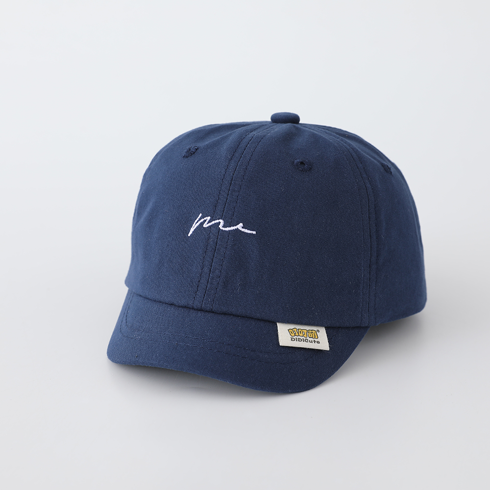 Dziecięca czapka baseballowa w – Embroidery Cap recenzja i cena