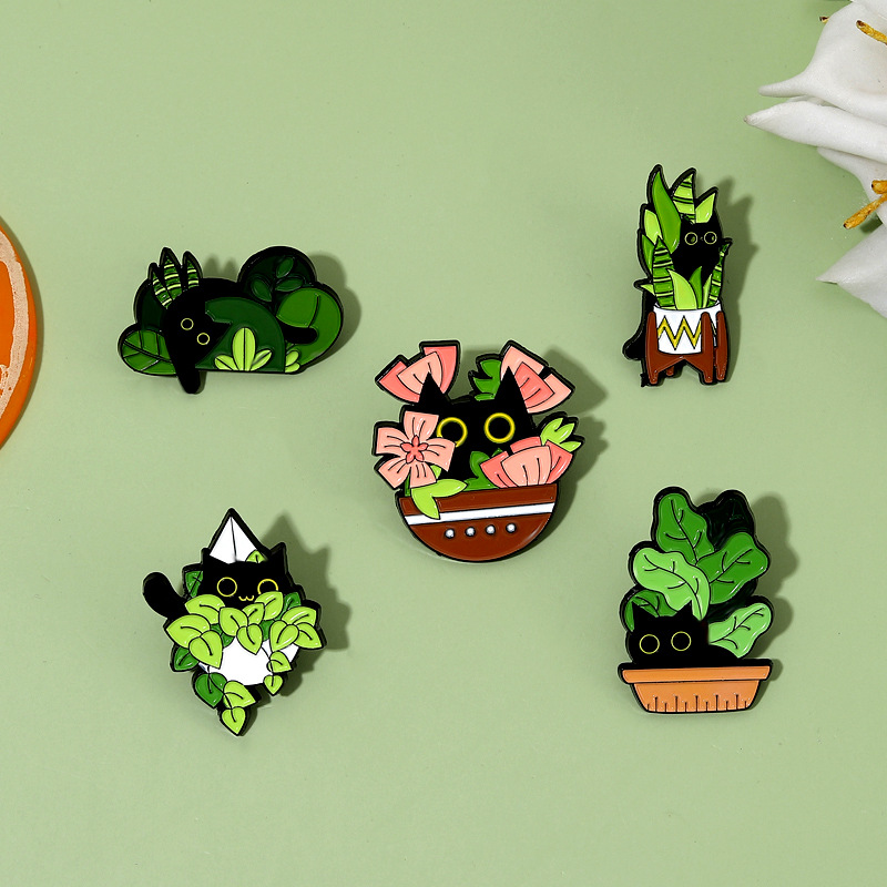 Urocza Czarna Kolekcja Kotów R – Embroidery Simple recenzja i cena