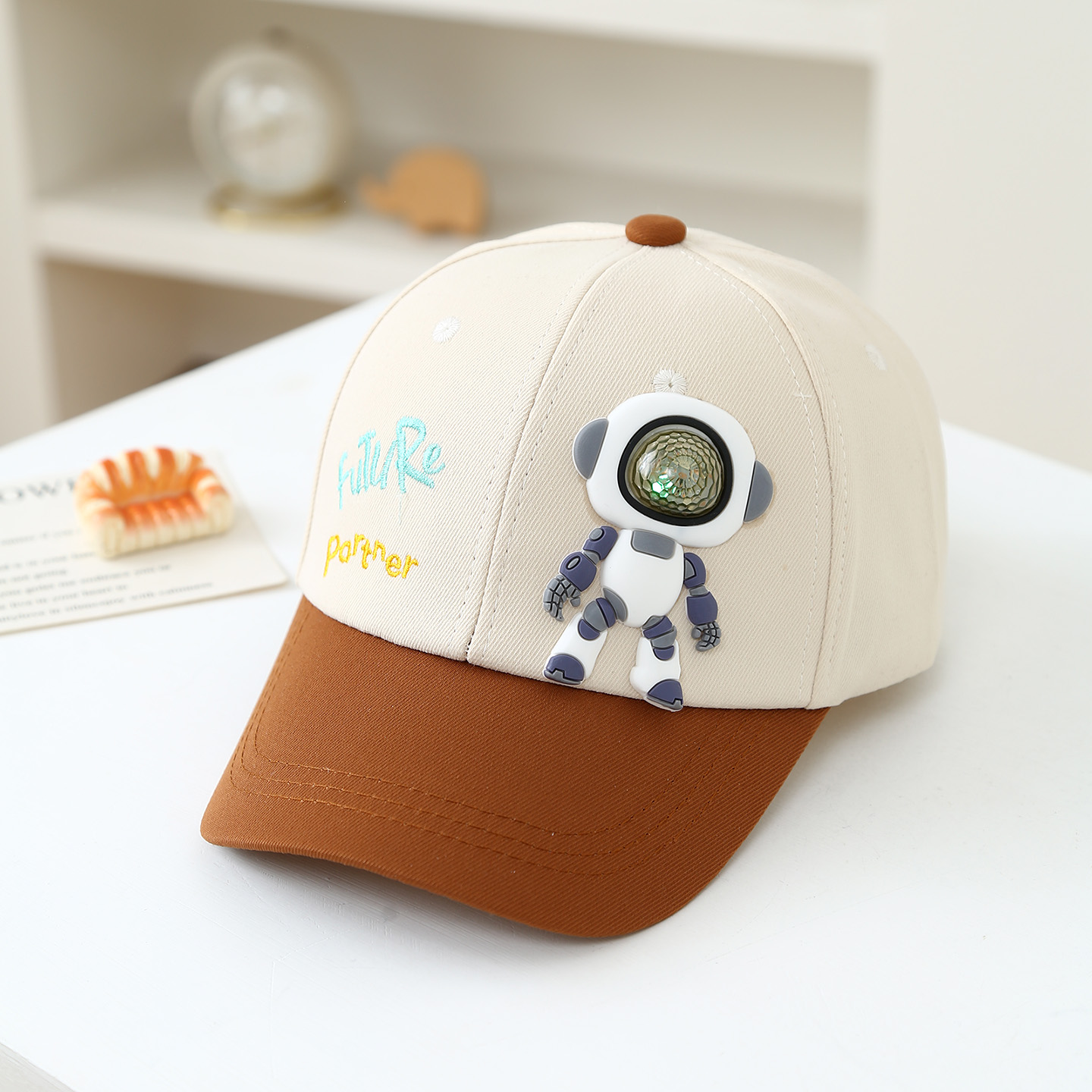 Miękka gumowa lalka robot dla  – Embroidery Cap recenzja i cena