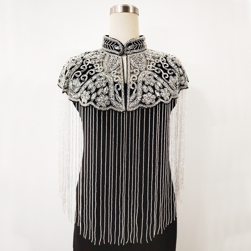 Luksusowa peleryna w stylu lat – Embroidery Beads recenzja i cena