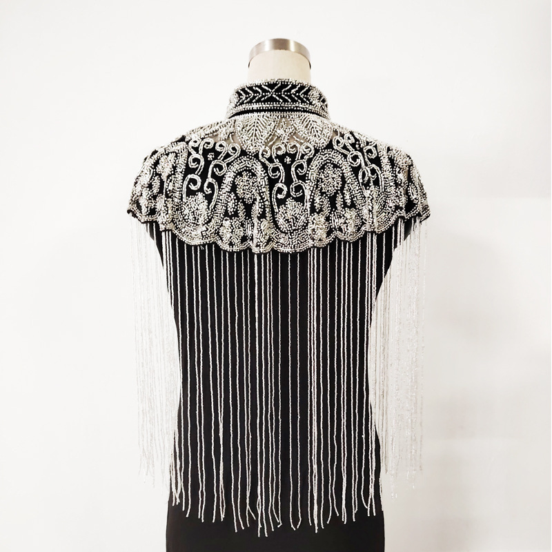 Luksusowa peleryna w stylu lat – Embroidery Beads recenzja i cena