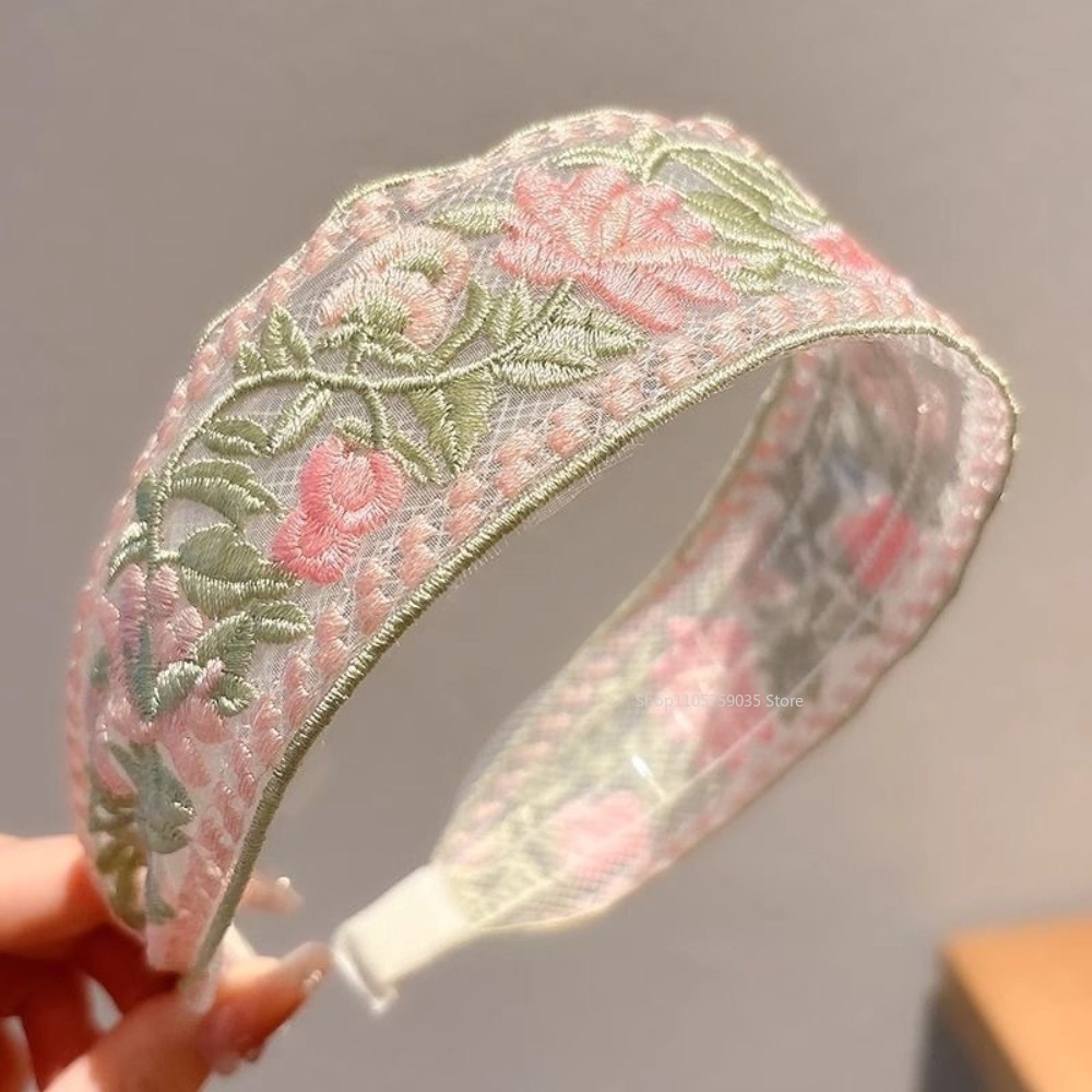Wiosenna Koronkowa Haftowana K – Embroidery Hooping recenzja i cena
