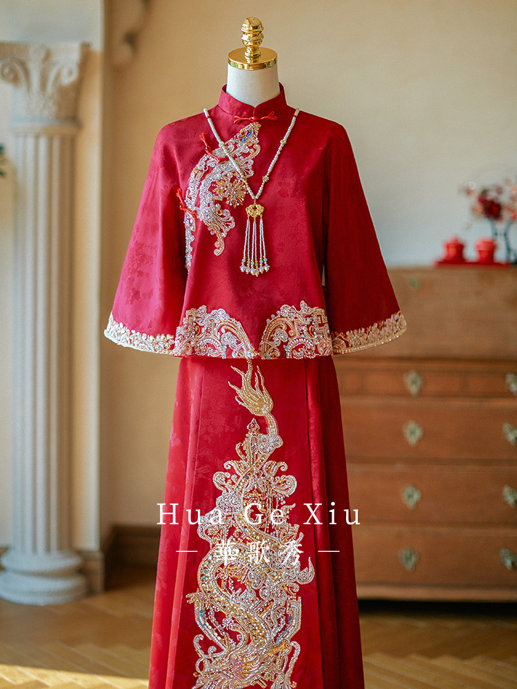 Czerwona chińska suknia ślubna – Embroidery Outfit recenzja i cena